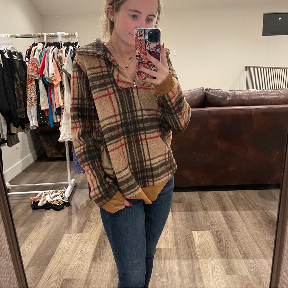 Oddi Plaid Pullover